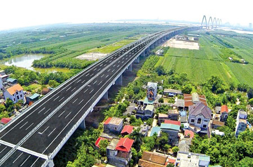 Tăng 16 bậc xếp hạng hạ tầng giao thông